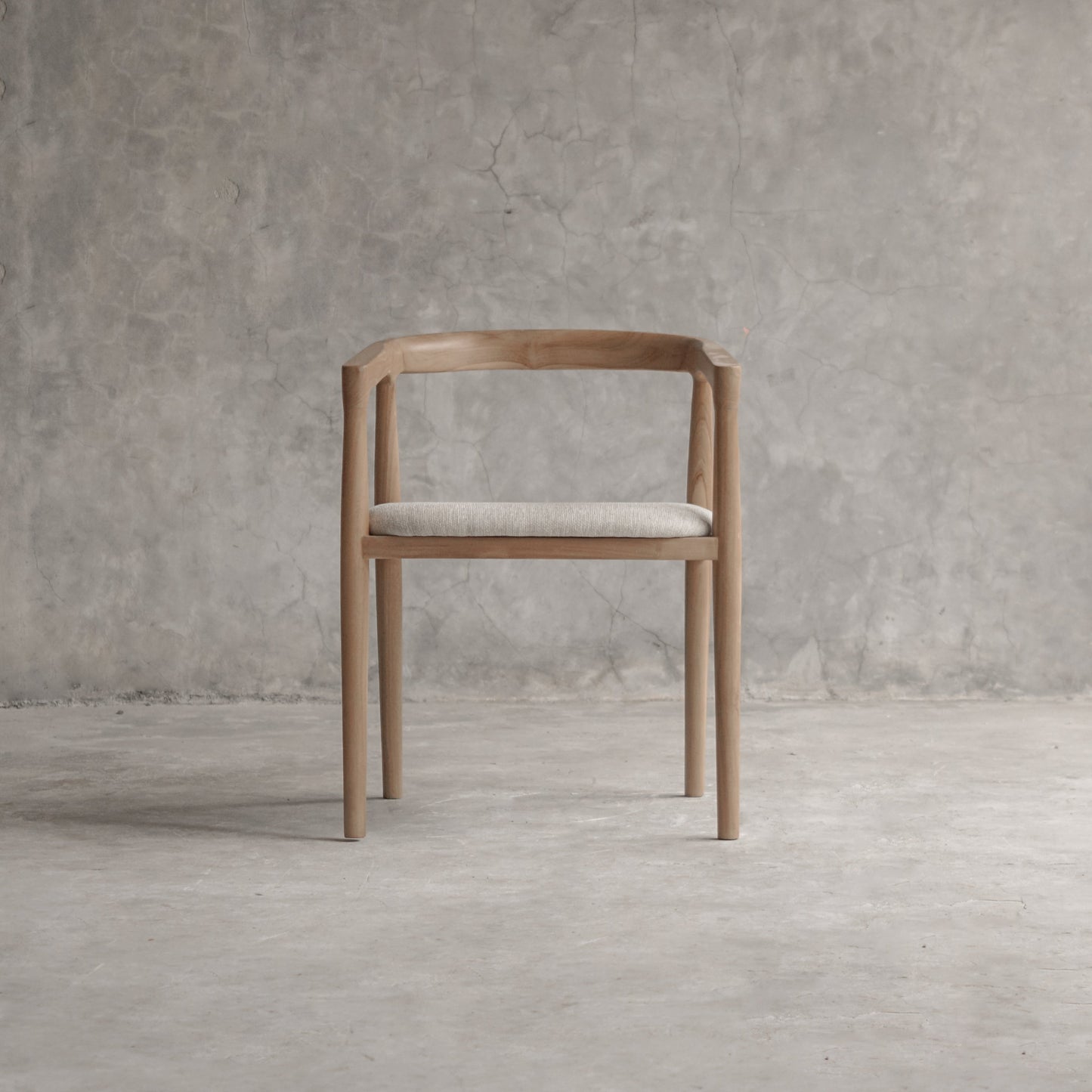 Isky Chair