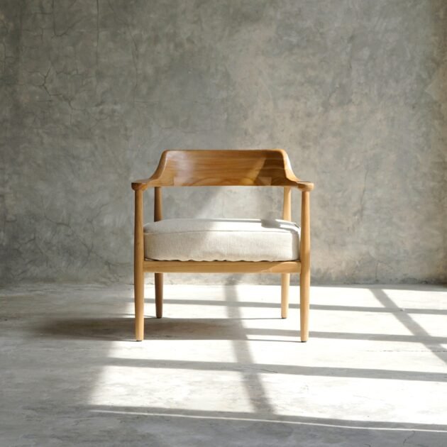 Provence Lounge Chair