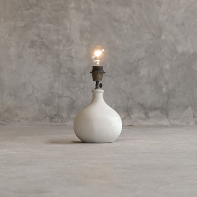 Yoghurt Table Lamp